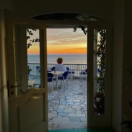 Hotel Maria 3*