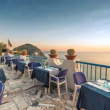 Hotell Maria 3*