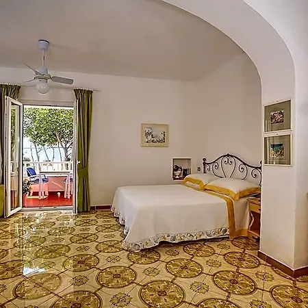 Maria Hotel