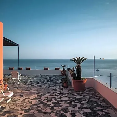 Maria 3*
